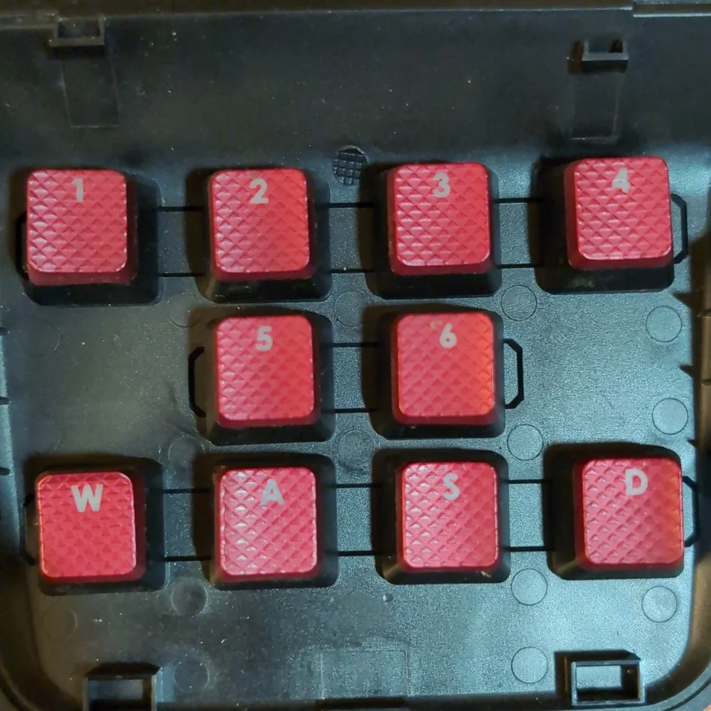 Corsair Vengeance K70 Mechanical Keyboard Wrist Rest + Red Key Storage with Tool